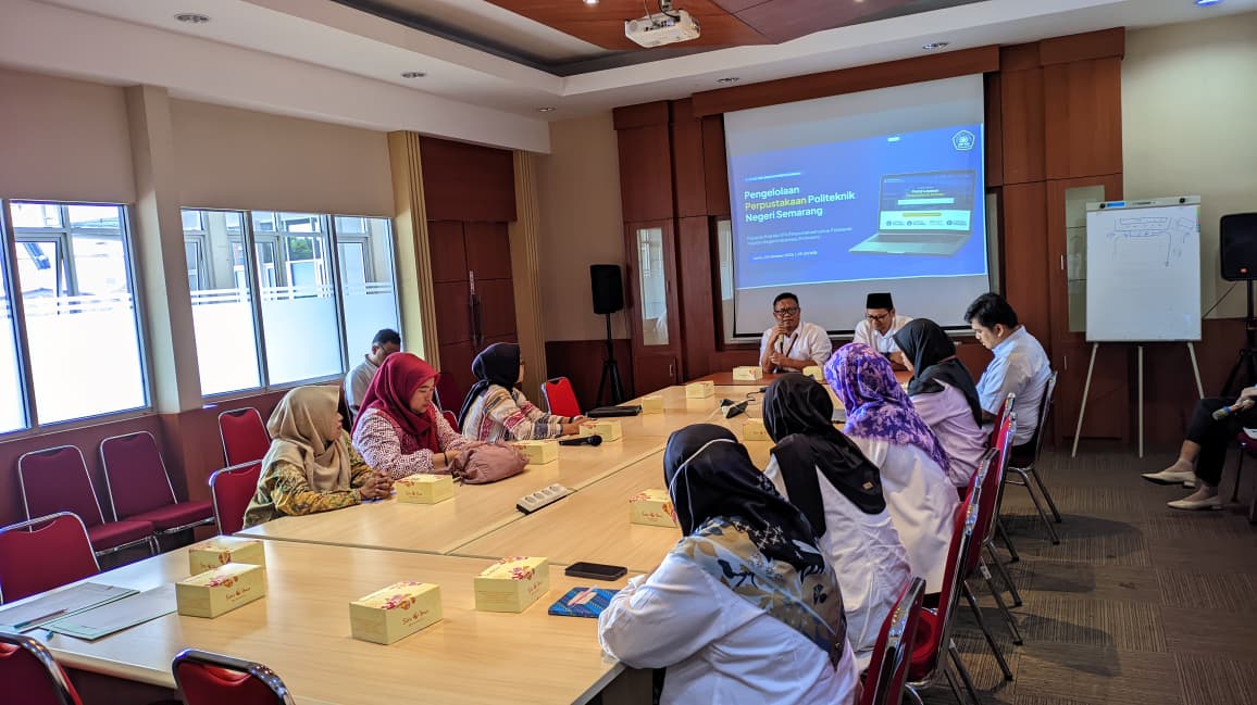 Polimarin Conducts Benchmarking Study on Library Management at Polines, Learns Digital Services and Archiving - 1
